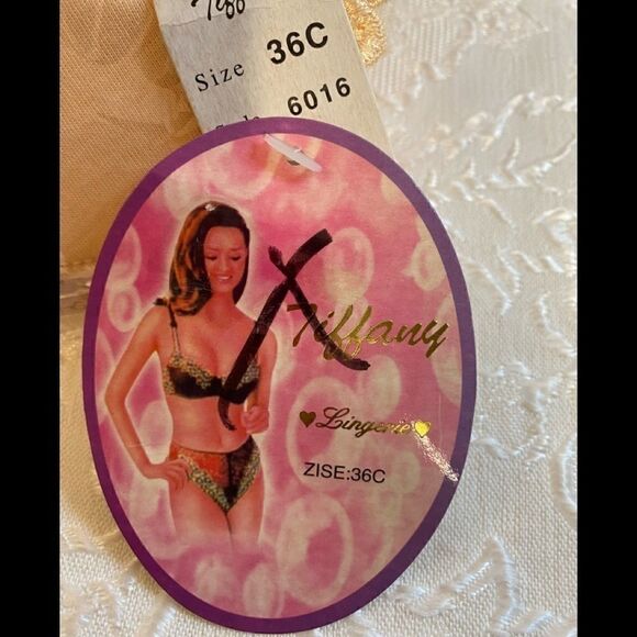 🎀Tiffany  full cup lace floral print Bras 36C… - Picture 4 of 10